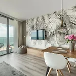 Wave Front Sea View 7 Floor *